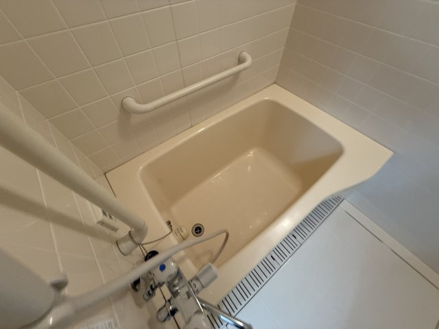 ヴァンベール向丘の浴室