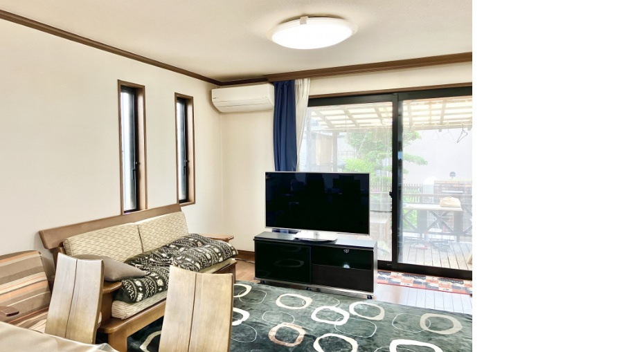 八代市松江町中古戸建ての居間・リビング