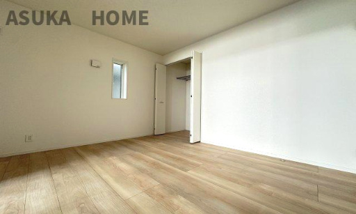 横浜市磯子区久木町　新築戸建ての独立洗面台