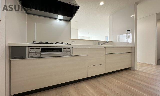 横浜市磯子区久木町　新築戸建ての玄関