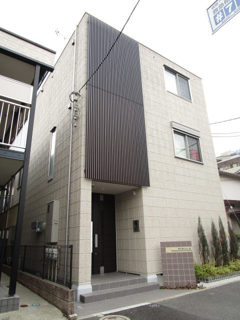 モンターニュＫの外観|★ヘーベルメゾンのペット共生型住宅★