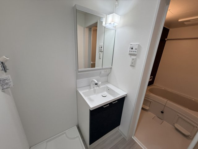 クレセル利倉東Ⅱの独立洗面台