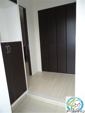 サンコート北在家の玄関|パース写真