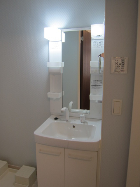 Ｄ-room ＳＵＭＯＮの洗面所