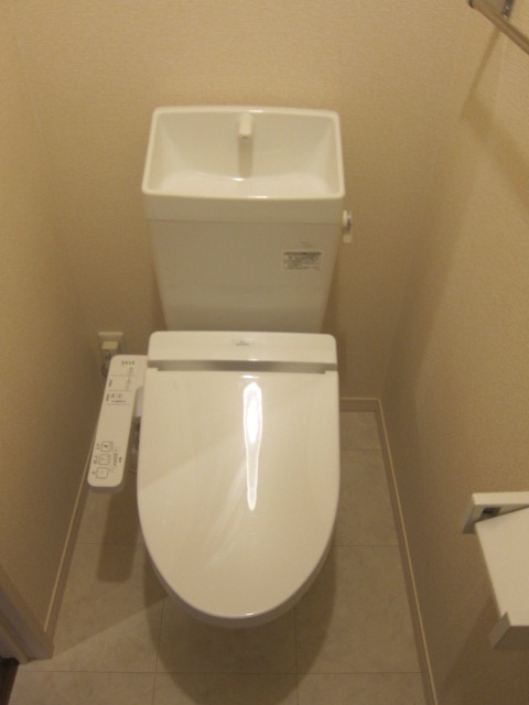 Ｄ-room ＳＵＭＯＮのトイレ