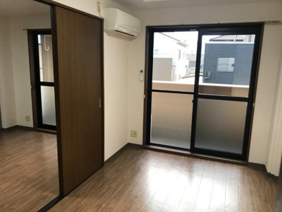 【内装】 | アベニール | 洋室2