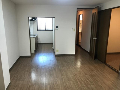 【内装】 | アベニール | リビング