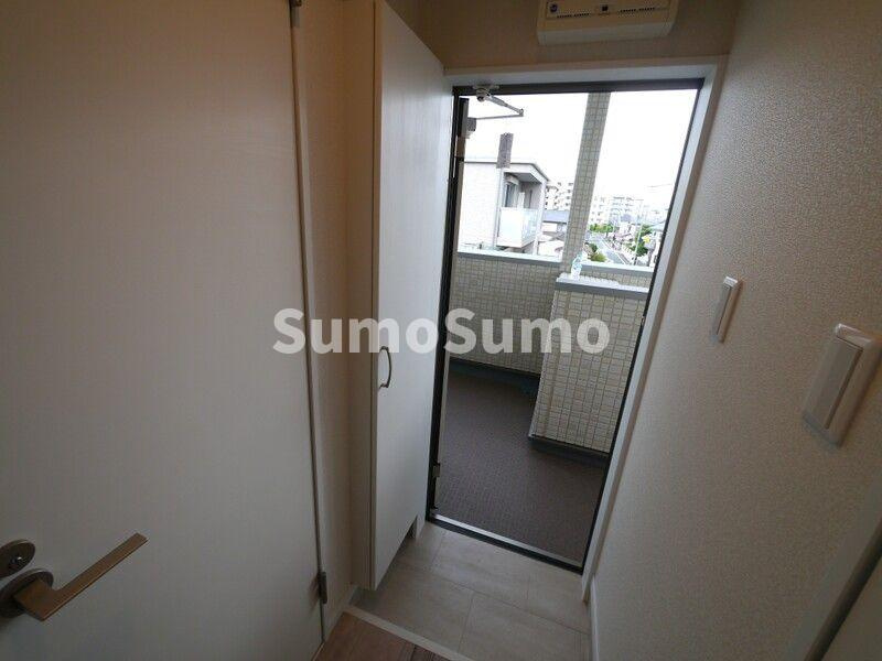 Walea Hale Kasugaの玄関