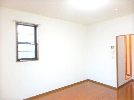 アンプルールブワ　セストの洋室