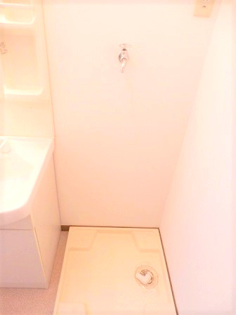 アンプルールブワ　セストの設備|洗濯機置き場