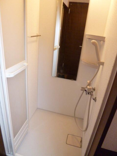 新宿区上落合３丁目のアパートのシャワールーム