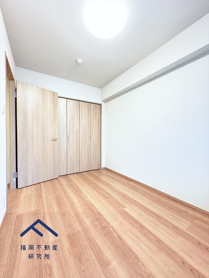 シティパル白木原の洋室