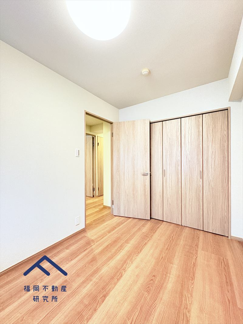 シティパル白木原の洋室