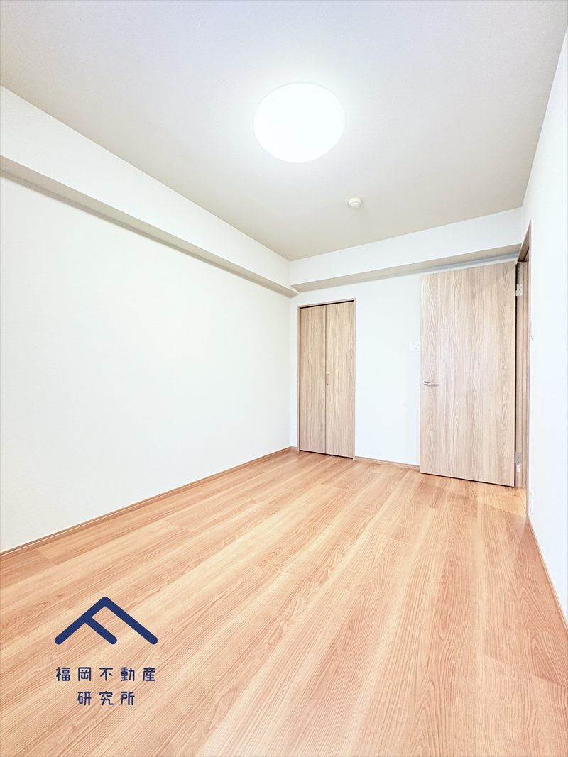 シティパル白木原の洋室