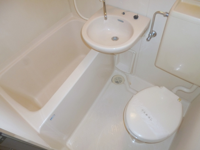 青柳ビルの浴室|ユニットバスです！