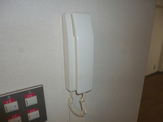 青柳ビルのセキュリティ|インターホンあると便利です！