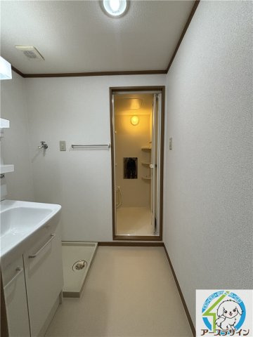 バージンブリッジの洗面所|※類似写真