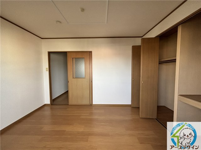 バージンブリッジの寝室|※類似写真