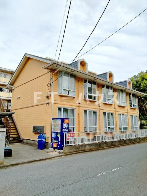 千葉市花見川区幕張町５丁目のアパートの外観