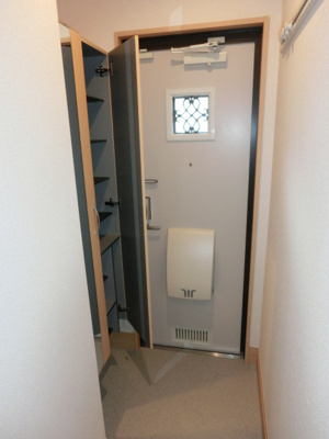 【玄関】 | ラッキーベルC | ラッキーベルB　玄関