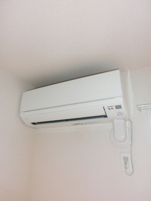 【設備】 | ラッキーベルC | ラッキーベルB　エアコン