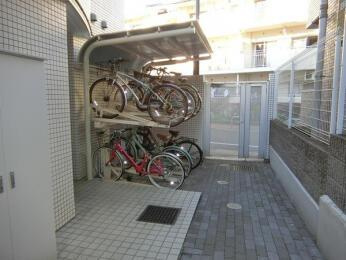 ＢＥＳｅＥＭ千歳船橋のその他共用部分|駐輪場 