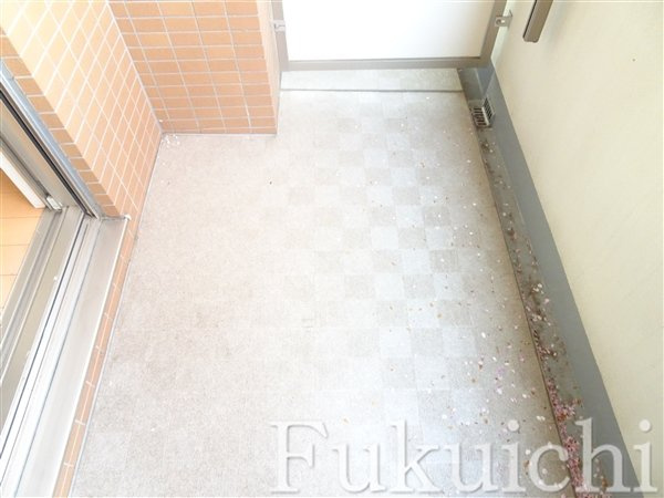 カスタリア八雲のバルコニー