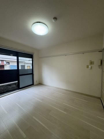 ディアス板宿の居間・リビング