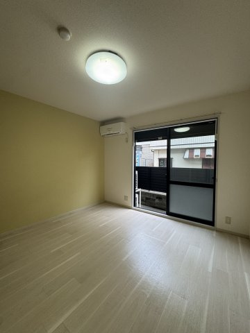 ディアス板宿の居間・リビング