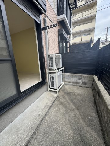 ディアス板宿のバルコニー