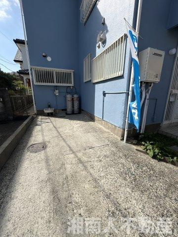 平塚市横内 中古戸建の駐車場|駐車スペースもあります