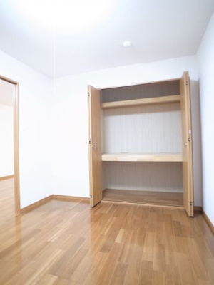 【寝室】 | シーダーヒルズ都賀