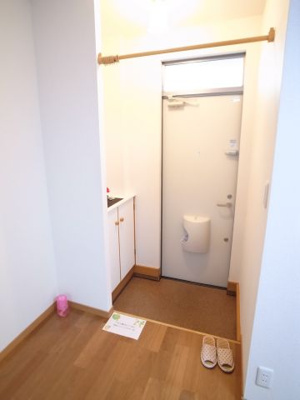 【玄関】 | シーダーヒルズ都賀