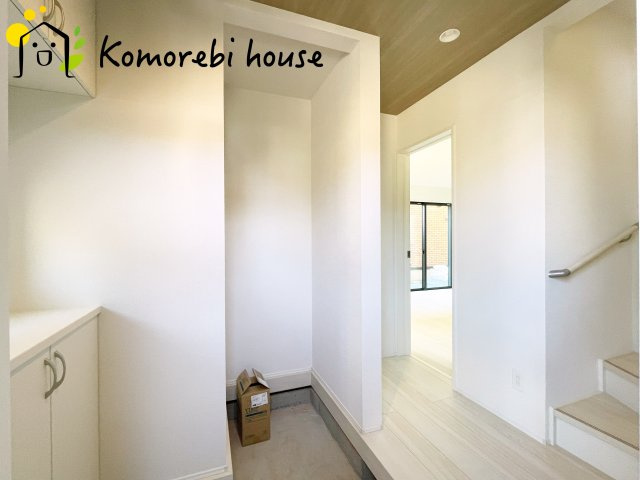 上尾市向山　11期　新築一戸建て　グラファーレ　01のその他|廊下です