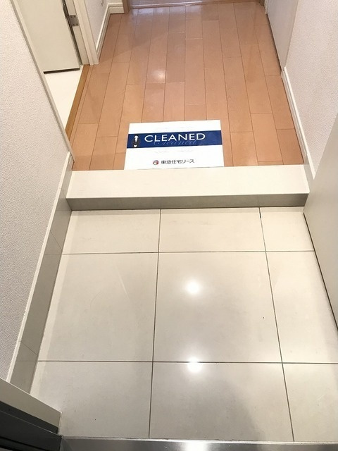 コンフォリア東池袋ＷＥＳＴの玄関