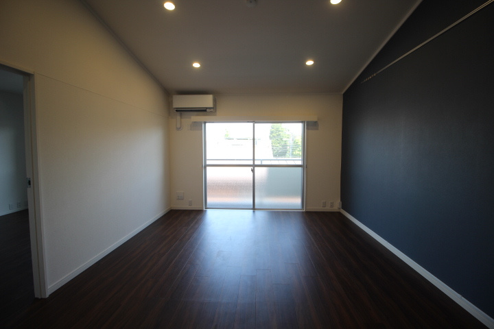 【居間・リビング】