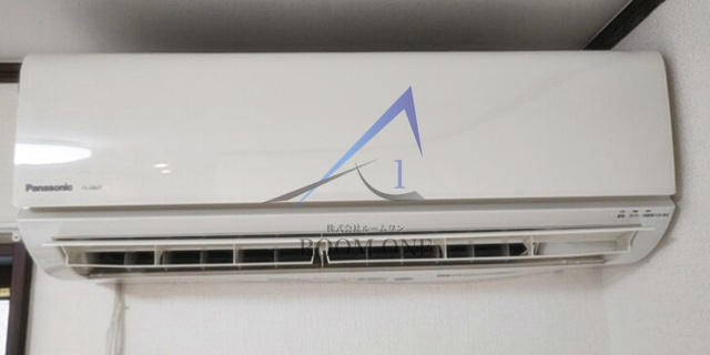 サントリーニの設備|エアコンです。