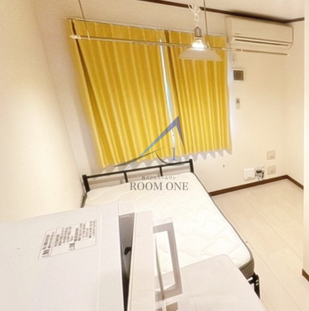 サントリーニの居間・リビング|洋室のお部屋です。