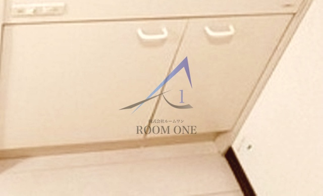 サントリーニの収納|キッチン下収納です。