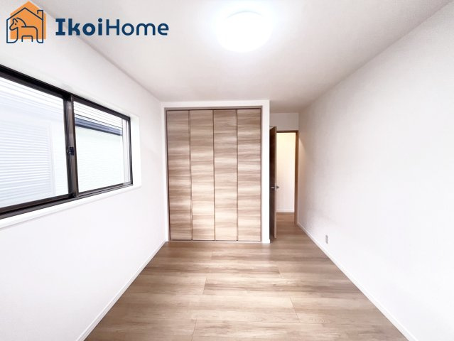 神戸市西区富士見が丘５丁目　中古戸建の子供部屋|【ホームページに現地動画掲載中】●年中無休：当日予約可●洋室6.5帖になります。南西・南東の2面採光