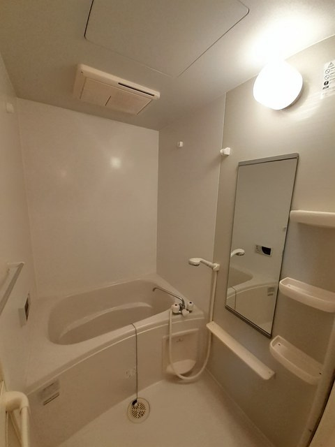 グランラフレシールの浴室