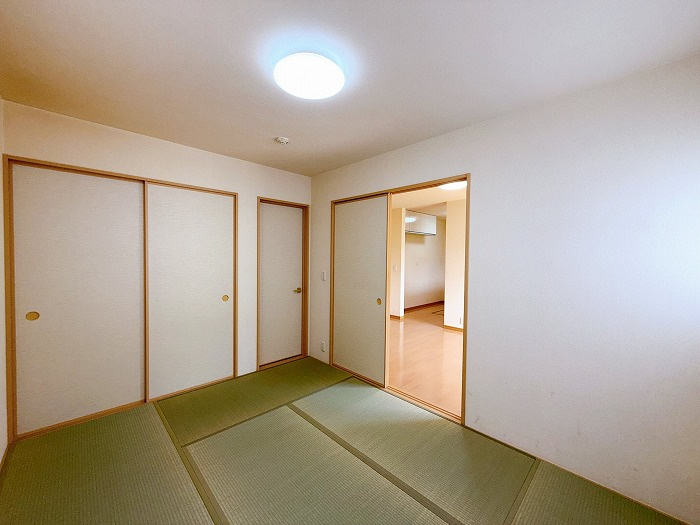 西尾市笹曽根町の和室