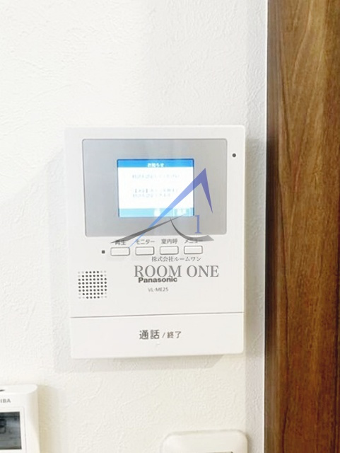 シャトーライフ横浜Ⅰのセキュリティ|モニター付きインターホンです。