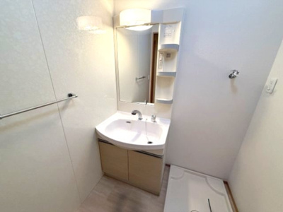 【洗面所】 | ヴァン・ルーチェ