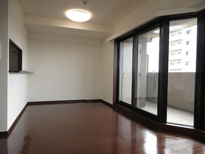 【居間・リビング】 | ナイスパークステイツ桜 | リビングダイニングキッチン１２，0畳（内装後）