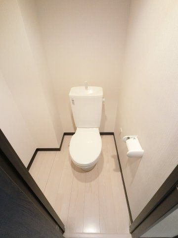 MID SQUAREのトイレ