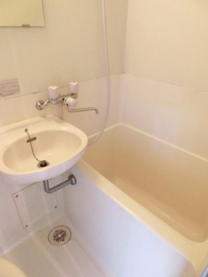 【浴室】 | シティパレス鴻巣Ⅱ | ※同タイプの別の部屋の写真です。