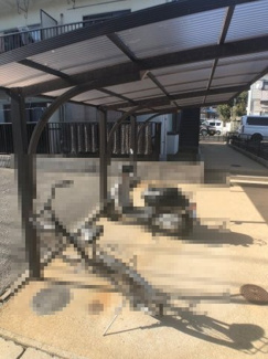 【駐車場】