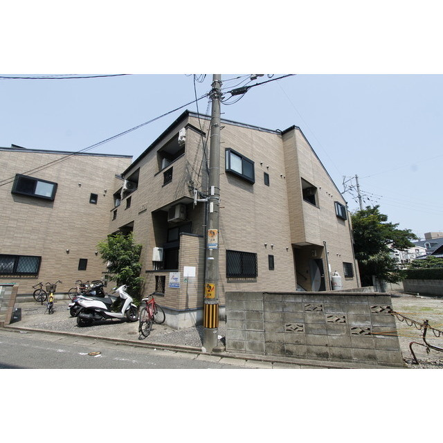 コーポ巴の外観