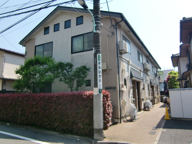 ルミエール宮坂のエントランス|エントランス